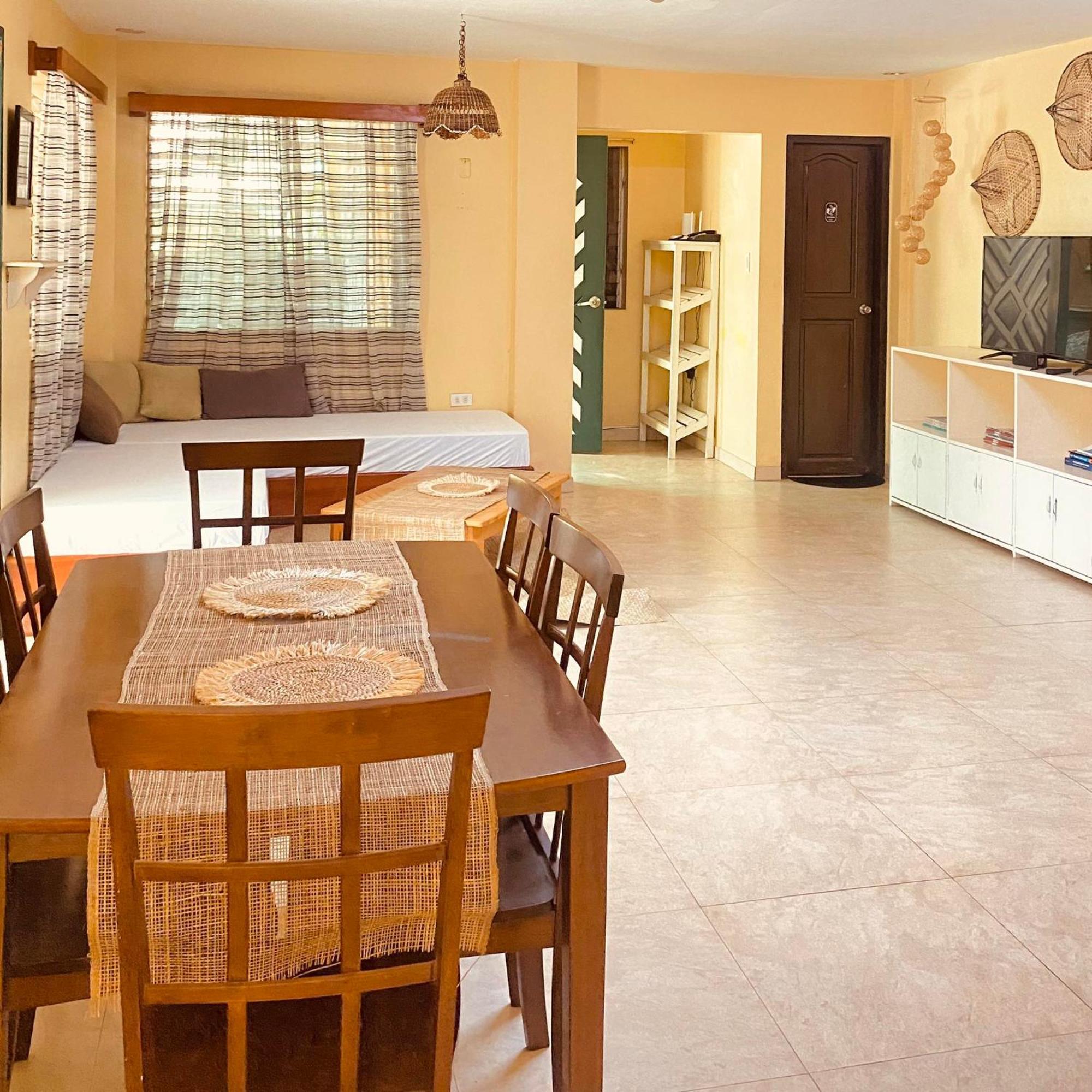 Abihon Hoferhaus Mactan Guesthouse Lapu-Lapu City Exterior photo